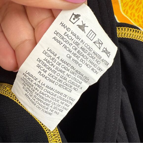 TYR SPORT Women's Phoenix Splice DiamondFit Swimsuit Size 30 Black/Gold - Picture 6 of 7